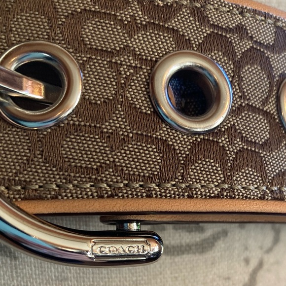 Authentic Coach Woven Jacquard Leather Tan Belt Brass Buckle sz Medium - Picture 7 of 12